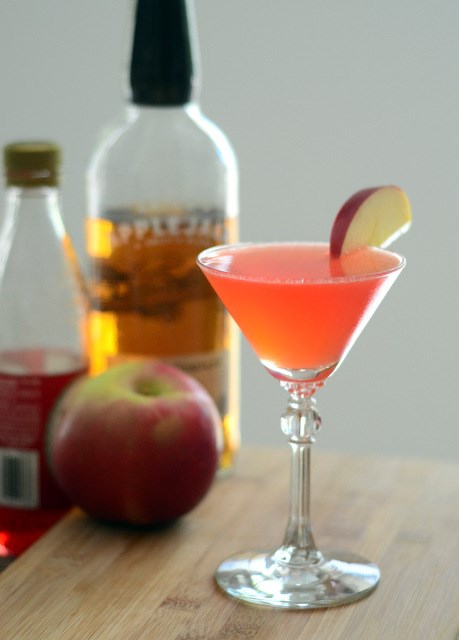 How to make a Jack Rose cocktail