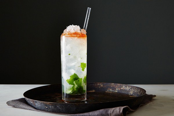 How to make a Queens Park swizzle