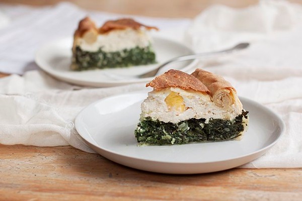 How to make an Italian savory greens pie (Torta Pasqualina)