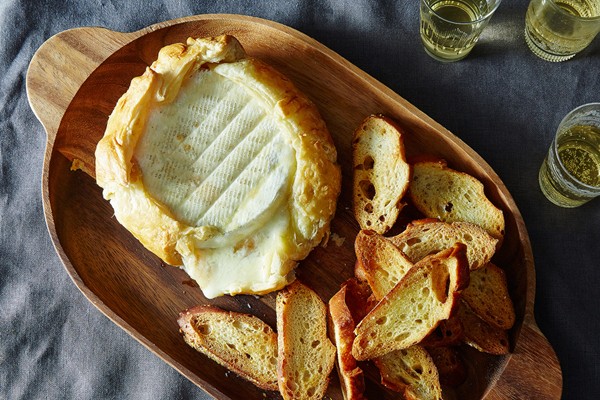 How to make baked Brie without a recipe