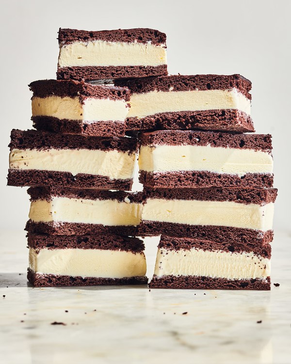How to make classic ice cream sandwiches