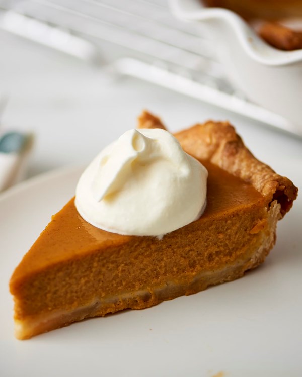 How to make classic pumpkin pie for Thanksgiving