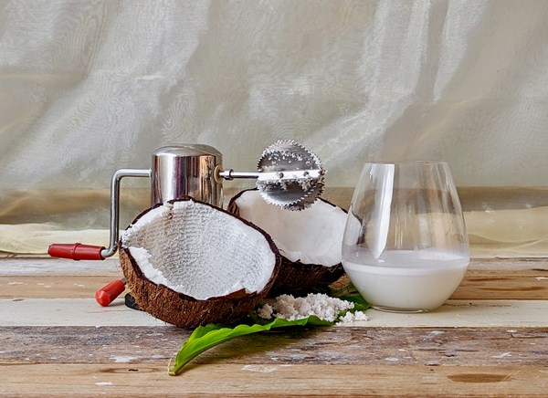How to make coconut cream & milk