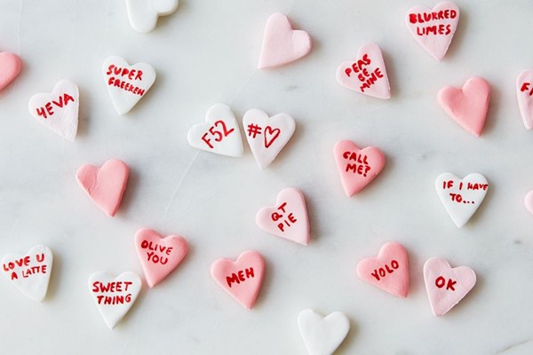 How to make conversation hearts for Valentine's Day