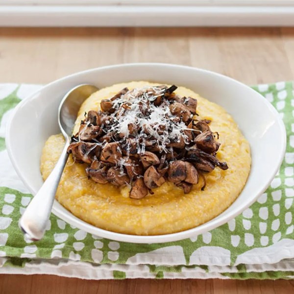 How to make creamy stovetop polenta