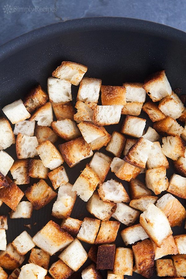 How to make croutons