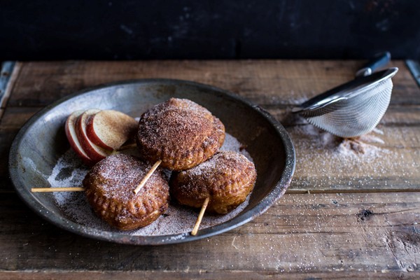 How to make deep-fried apple pies from scratch