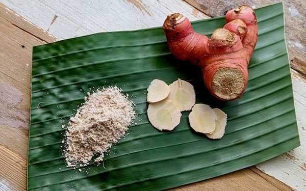 How to make dried galangal powder