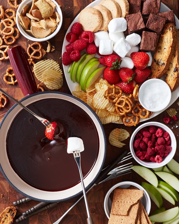 How to make easy chocolate fondue