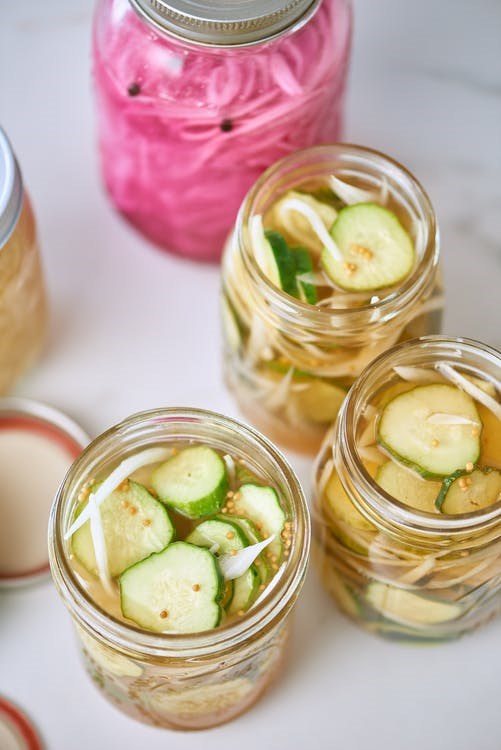 How to make easy refrigerator pickles