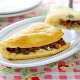 How to make fluffy diner-style cheese omelet