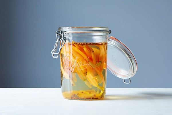 How to make fridge pickles without a recipe