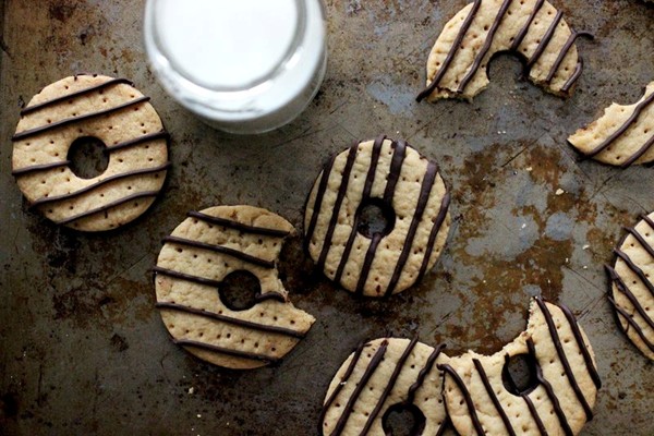 How to make Fudge Stripe cookies at home