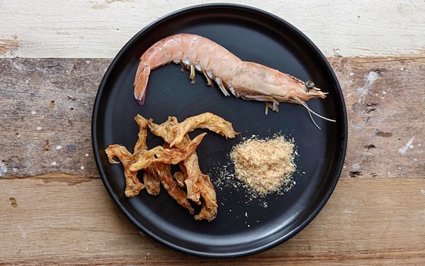 How to make ground dried prawns (Kung haeng)