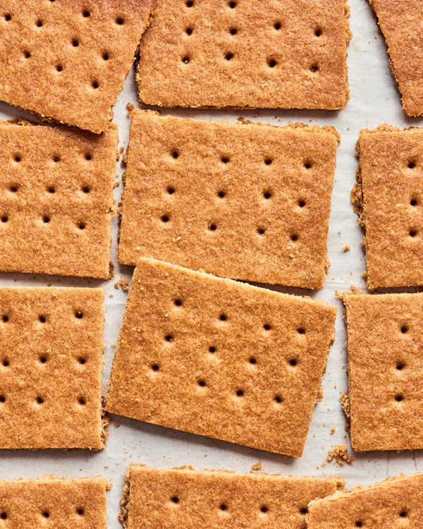 How to make homemade graham crackers
