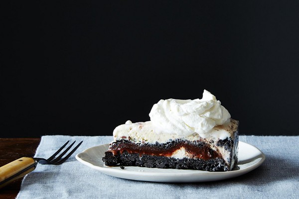 How to make ice cream cake without a recipe