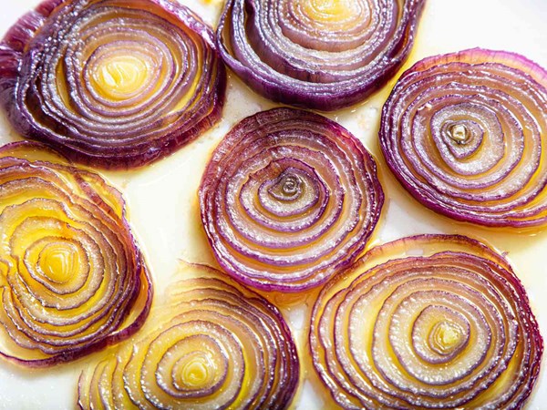 How to make microwaved-softened onions