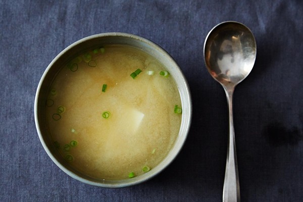 How to make miso soup