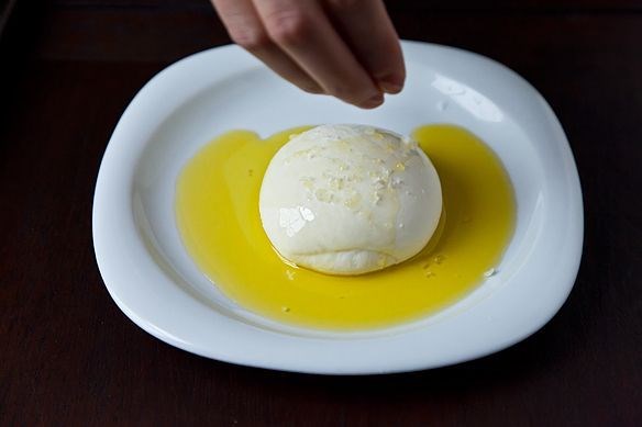 How to make mozzarella at home