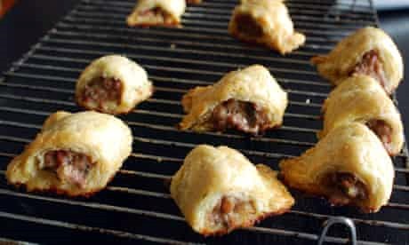  How to make perfect sausage rolls