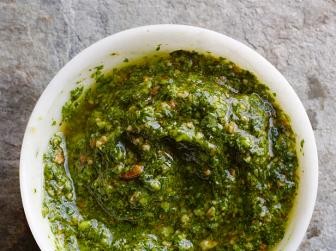 How to make pesto (and 50 things to make with pesto