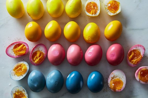 How to make pickled eggs in every natural color & flavor under the sun