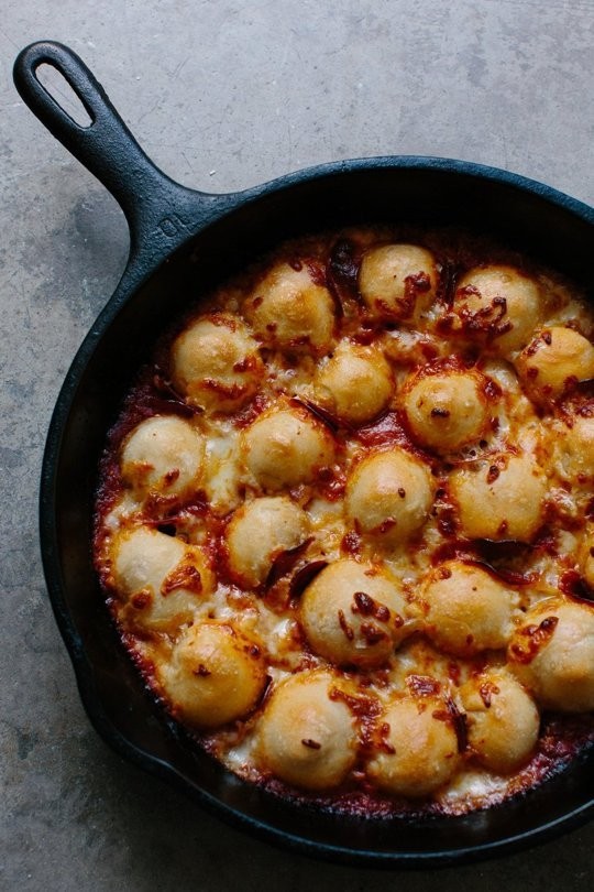 How to make pizza bites for a crowd