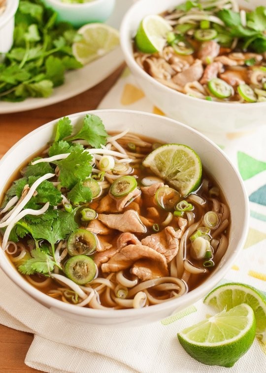 How to make quick Vietnamese beef noodle pho