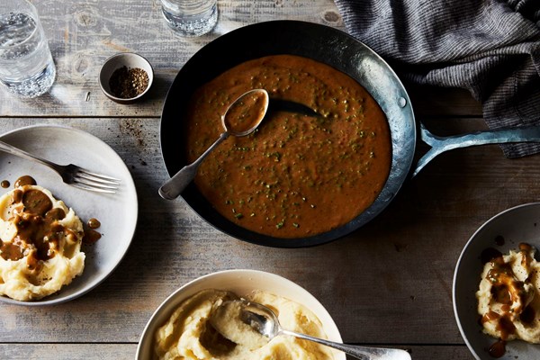 How to make sauce out of your pan's brown bits (a.k.a fond)