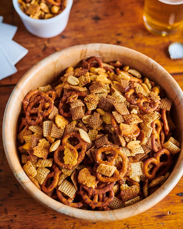 How to make the absolute best oven-baked Chex mix