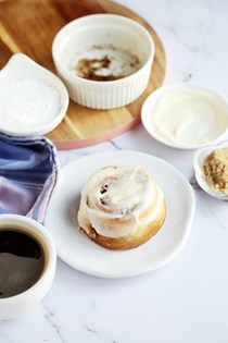 How to make the best single serve cinnamon roll