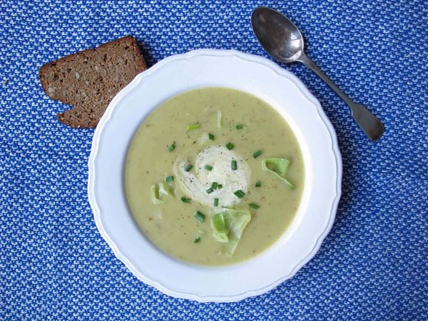 How to make the perfect leek and potato soup
