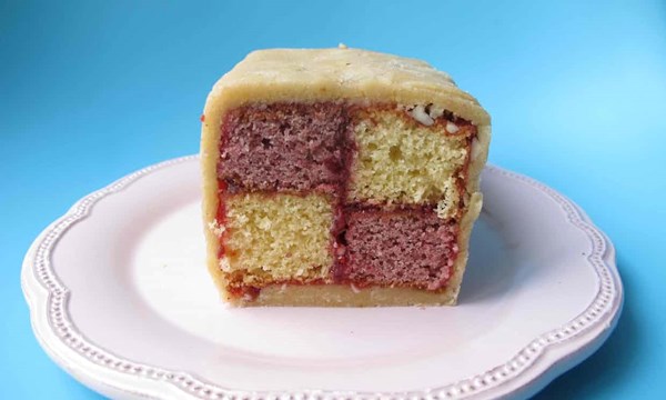 How to make the perfect Battenberg cake
