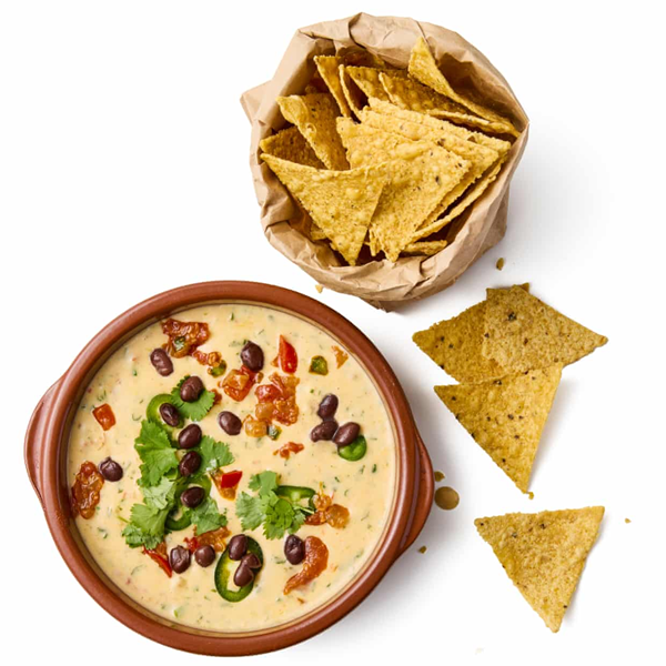 How to make the perfect chile con queso