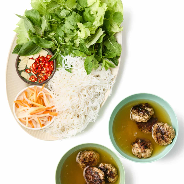 How to make the perfect bun cha