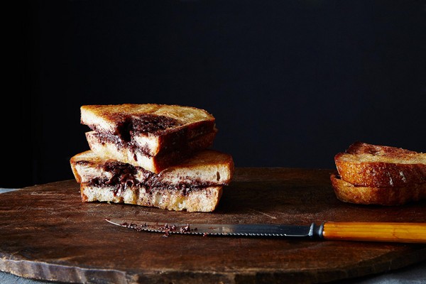 How to make toast without a toaster