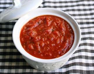 How to make tomato sauce