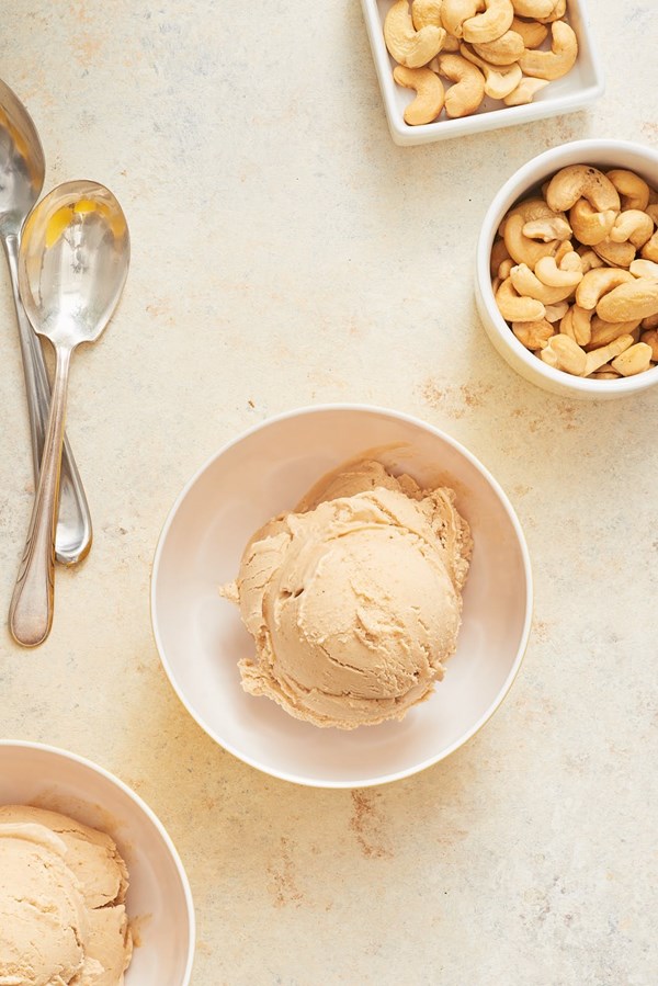 How to make vegan cashew ice cream
