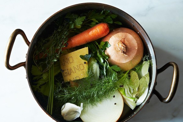 How to make vegetable stock without a recipe