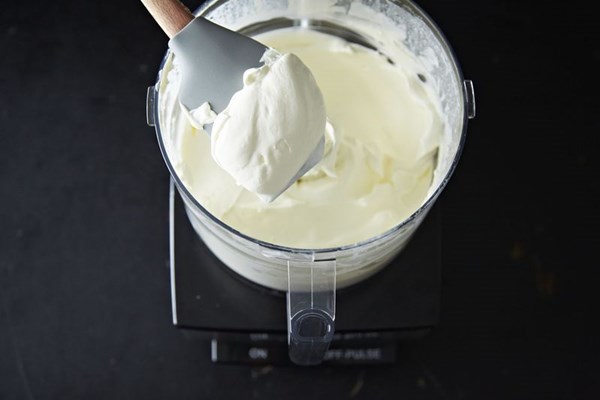 How to make whisk-free whipped cream