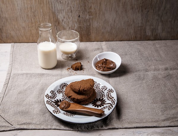 How to make your own speculoos cookie butter (and speculoos cookies)