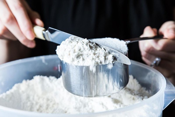 How to make your own cake flour