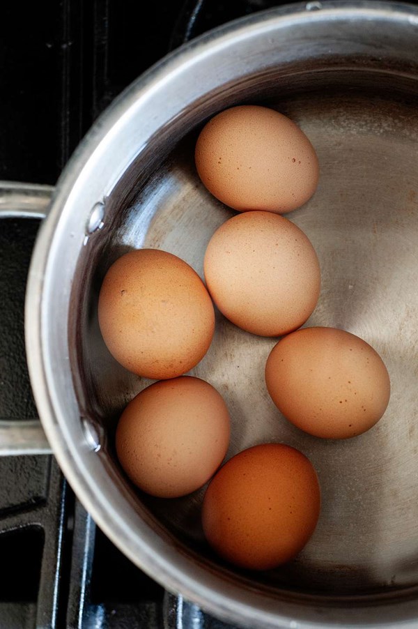 How to pasteurize eggs at home
