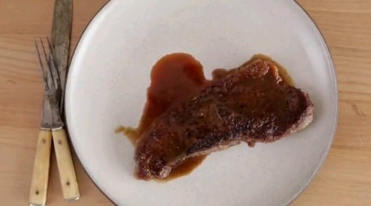 How to perfectly sear a steak