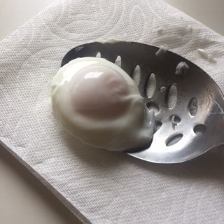 How to poach eggs, once and for all