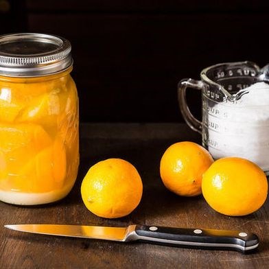 How to preserve lemons