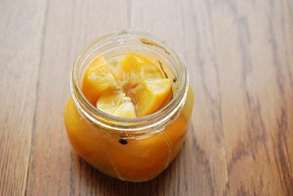 How to preserve lemons quickly