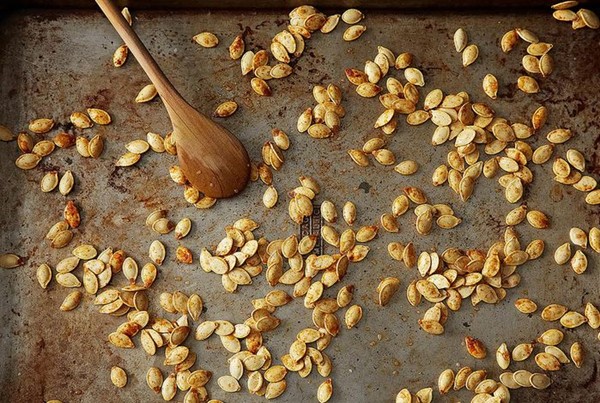 How to roast pumpkin seeds