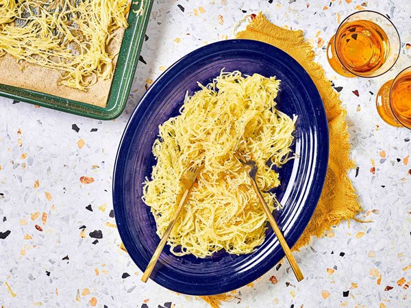How to roast spaghetti squash