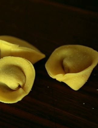 How to shape tortellini
